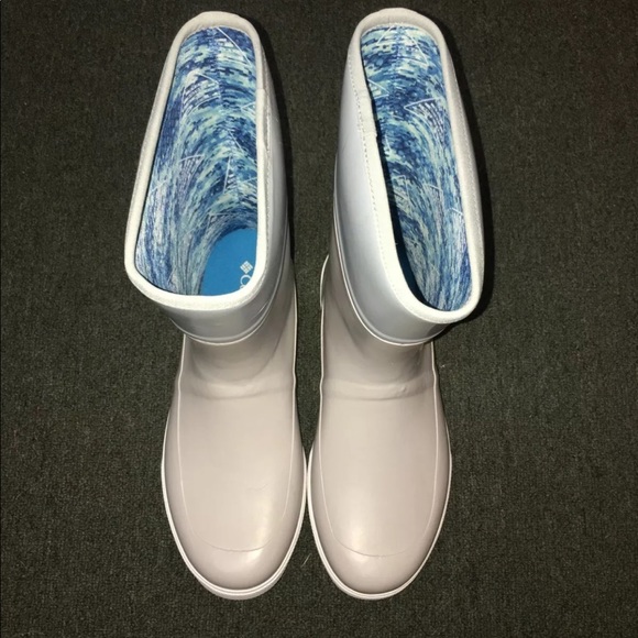 (SOLD) COLUMBIA DORADO PFG WATERPROOF FISHINGBOOTS - Picture 3 of 6